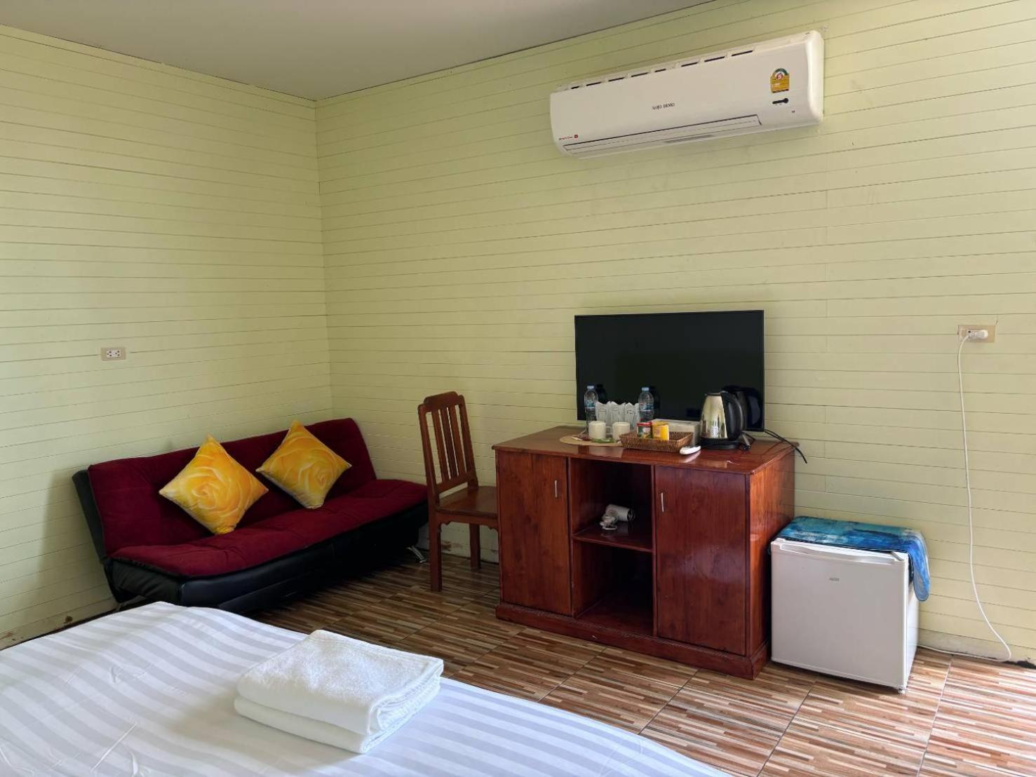 Hotel Rung Phangan Baan Tai Room photo